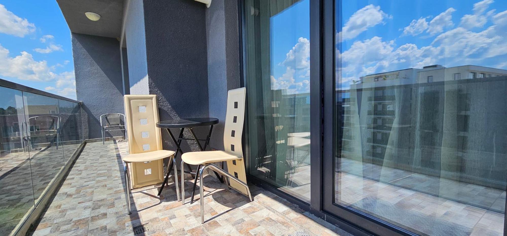 Luxury Aparthotel Promenada In Building Stefan Prima Linie La Mare Navodari Exterior photo