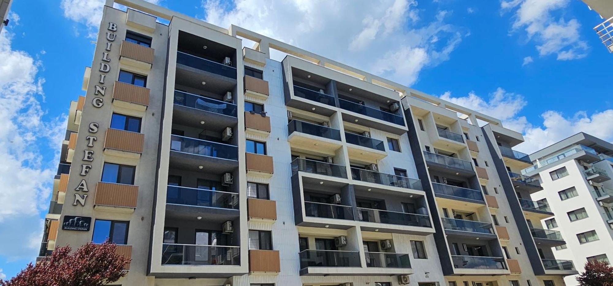 Luxury Aparthotel Promenada In Building Stefan Prima Linie La Mare Navodari Exterior photo